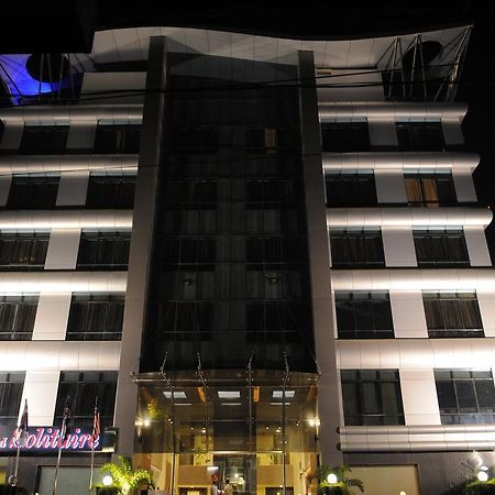 The Grand Solitaire Hyderabad Exterior photo
