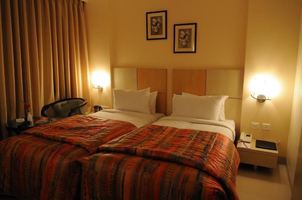 The Grand Solitaire Hyderabad Exterior photo